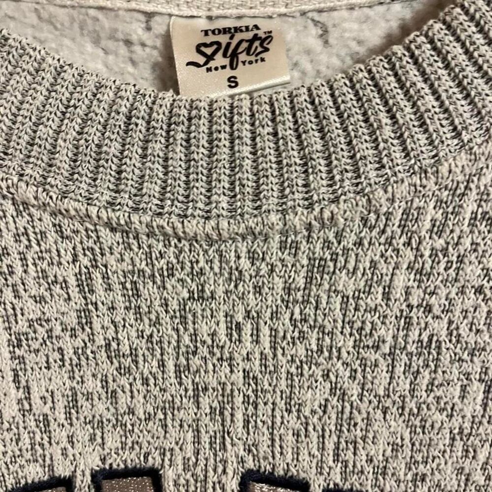 Women's Gray Sweatshirt Size Small - Picture 3 of 4